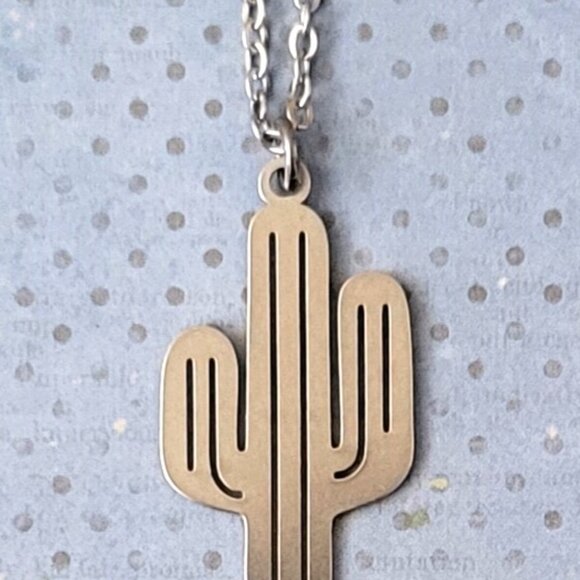 CACTUS Stainless Steel Charm Chain Necklace 18" Arizona Western Cowgirl - Picture 3 of 12